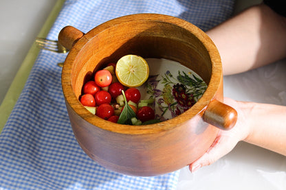 Acacia Wood Clover Bowl With Handle