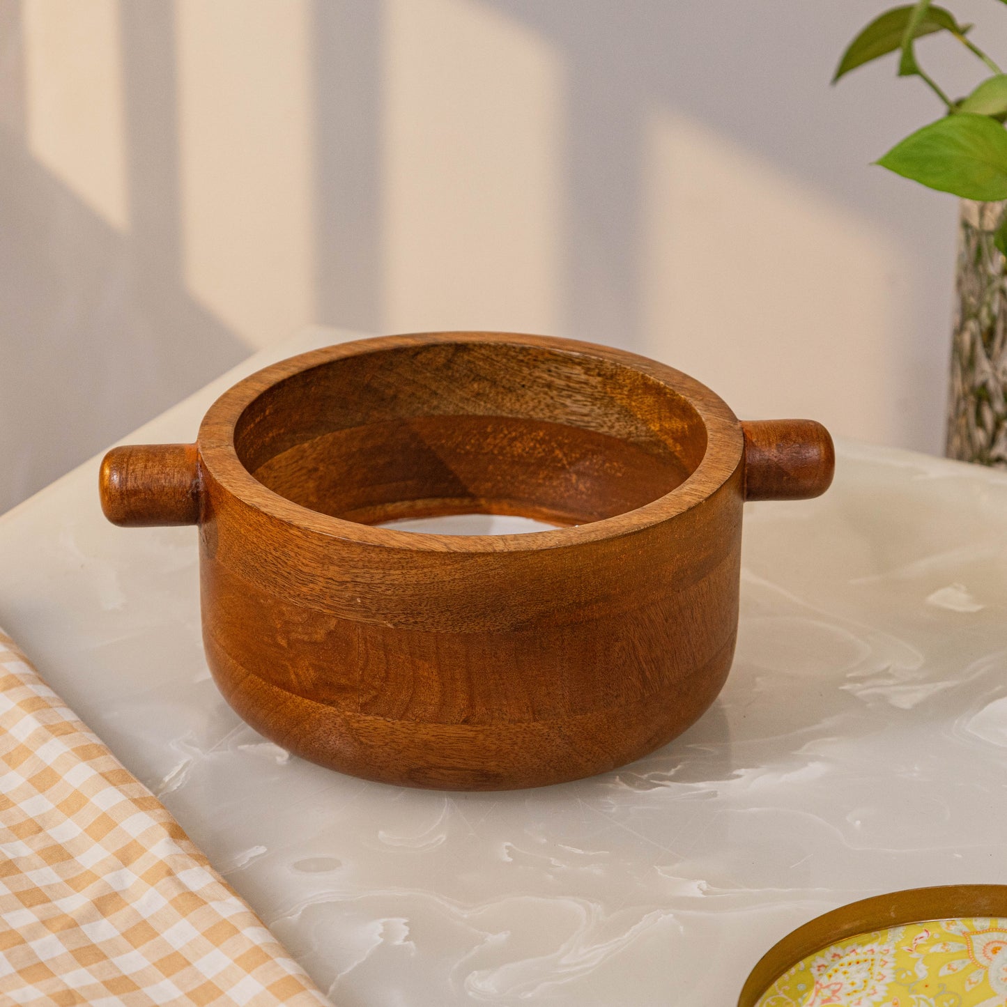 Acacia Wood Clover Bowl With Handle